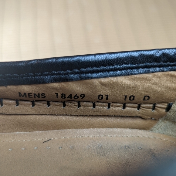 Florsheim Men's Size 10D Black Leather Alligator Print Tassel Loafers. 312pm - Picture 9 of 11